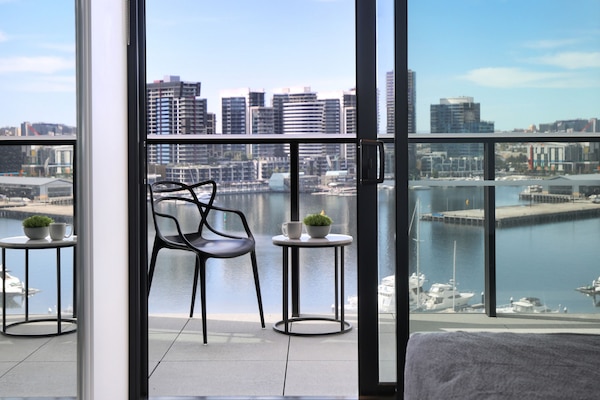 One Bedroom Apartment with Study - River View