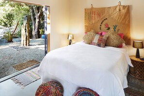 4 chambres, fer et planche à repasser, Wi-Fi, draps fournis