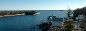 Beach - Spectacular Ocean Views from Every Room (South Bristol)