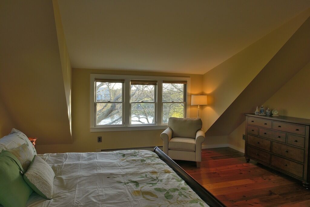 Secluded Estate On 3 Acres With House, Cottage, And Pond