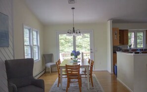 Interior - Charming & spacious beach home in Bonnet Shores, Narragansett (Narragansett)