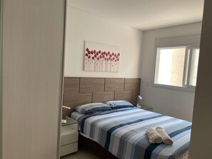 2 quartos, Wi-Fi de cortesia, roupa de cama