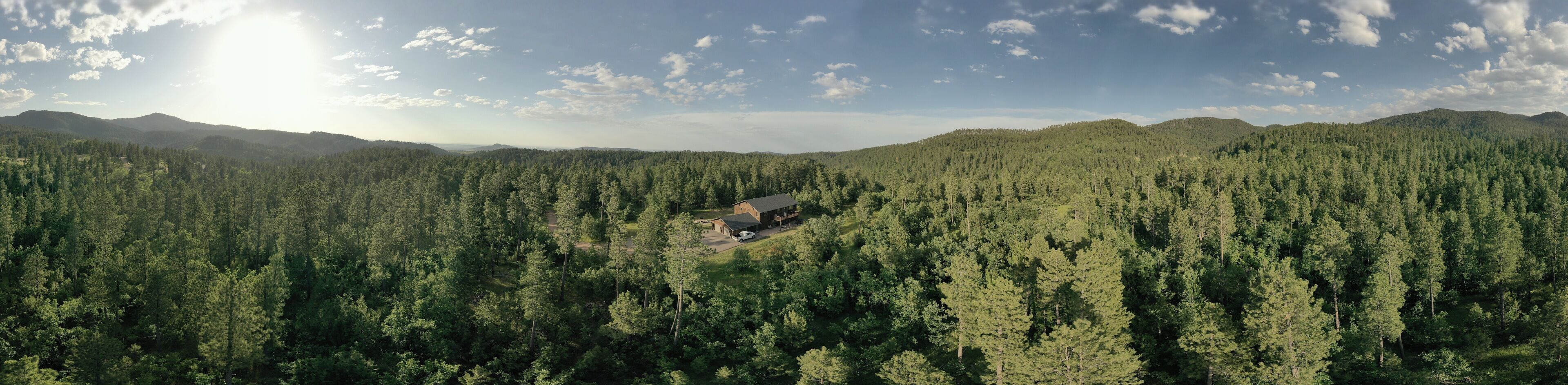 Mountain lodge on private estate with hot tub