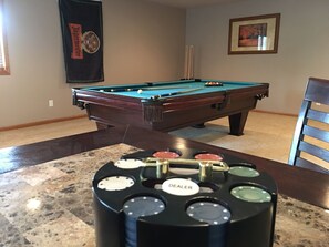 Spielezimmer