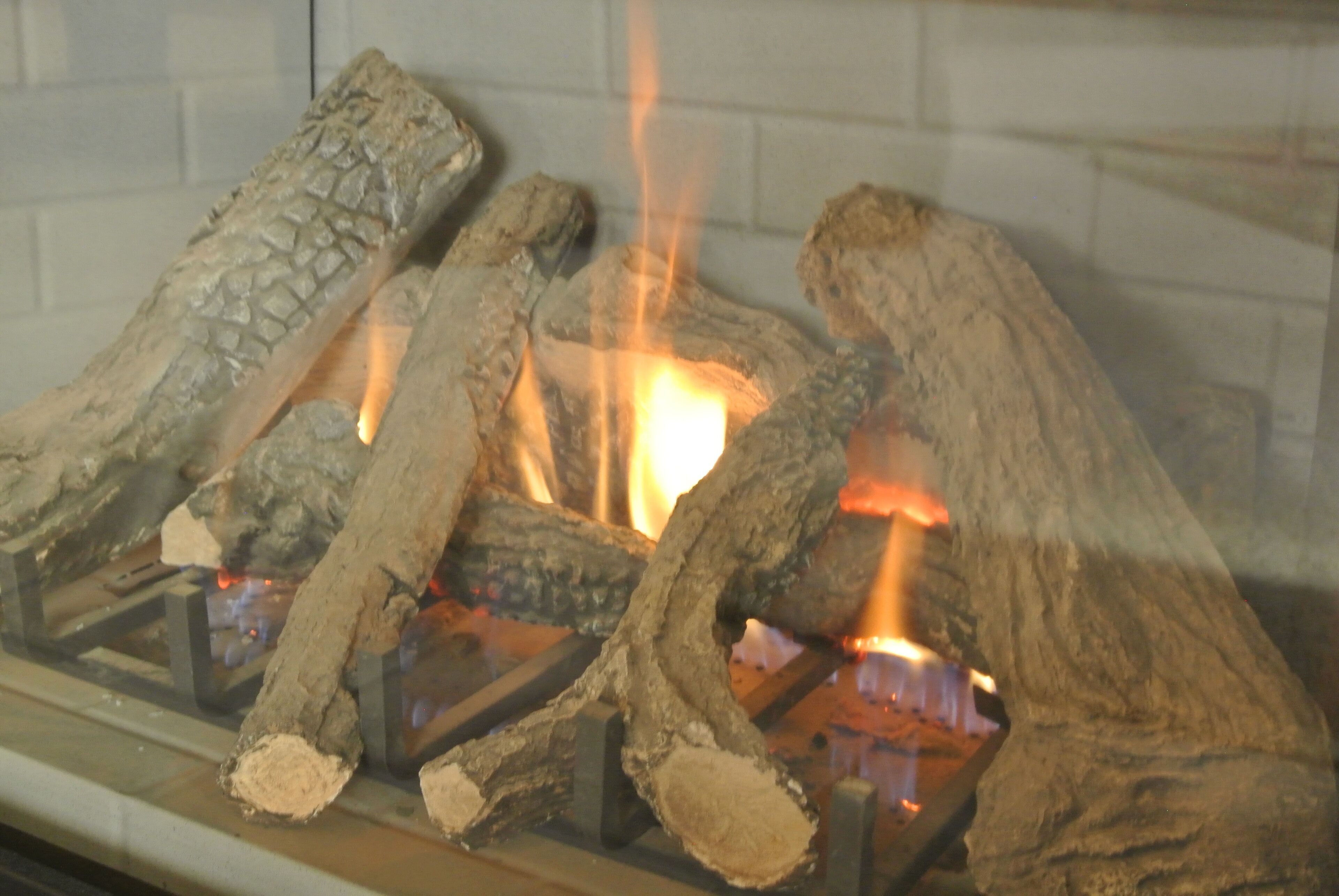 Mountain lodge on private estate with hot tub