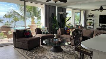 TV, DVD player, books, stereo