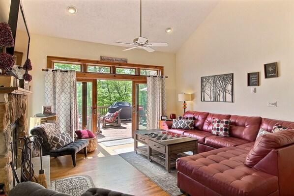 Smart TV, fireplace, video games, books