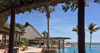 House @ the most exclusive resort in La Paz.