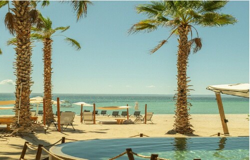 House @ the most exclusive resort in La Paz.