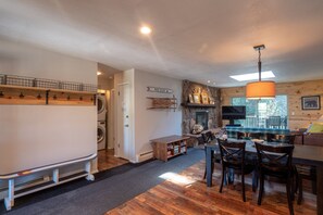 Interior - Red Sled at Hi Country Haus - 2 bed, 2 bath with a shuttle stop. (Winter Park)