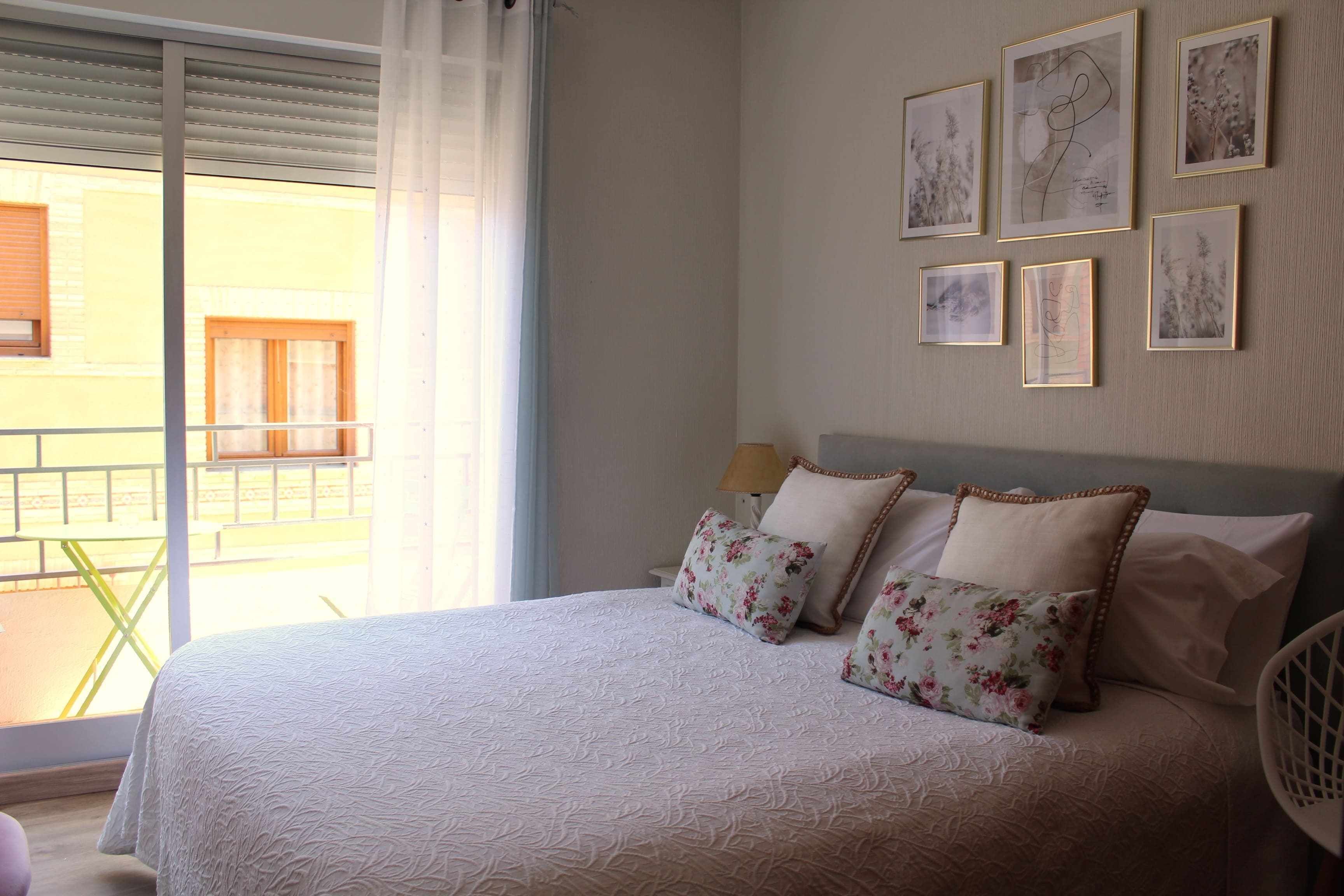 3 bedrooms, iron/ironing board, travel crib, WiFi