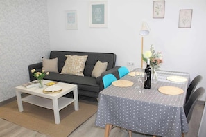 Interior - Apartment amb Balcó (Consuegra)
