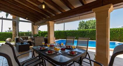 ALZINA :) Cozy villa for 9 people in Cala Millor