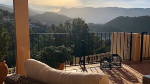 Terrace/patio - Beautiful duplex with 3 bedrooms, pool and wonderful views in Port de Sóller (Puerto de Sóller)