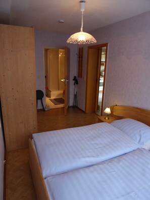 2 Schlafzimmer, WLAN, Bettwäsche