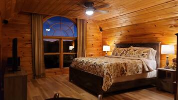 7 Schlafzimmer, Schreibtisch, kostenloses WLAN, Bettwäsche