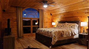 7 Schlafzimmer, Schreibtisch, kostenloses WLAN, Bettwäsche