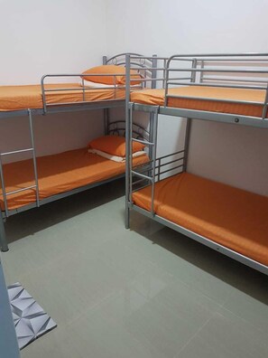 3 bedrooms, WiFi