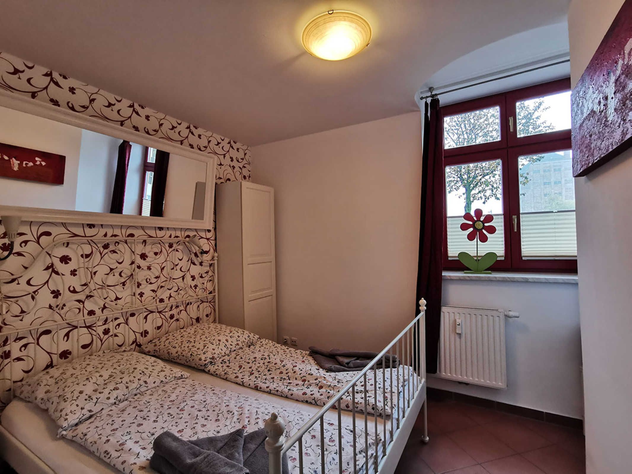 2 bedrooms, bed sheets