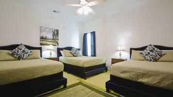 7 slaapkamers, een kluis op de kamer, een strijkplank/strijkijzer