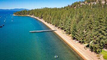 Playa en los alrededores