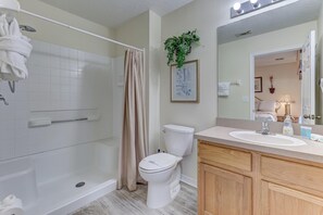 Hair dryer, towels