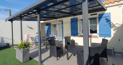 Maisonnette proche du bourg, 5 pers, jardin