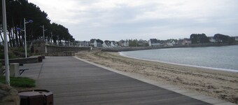 ベノデ、デュプレクスの60m2のアパート、ラプラージュから100m、快適