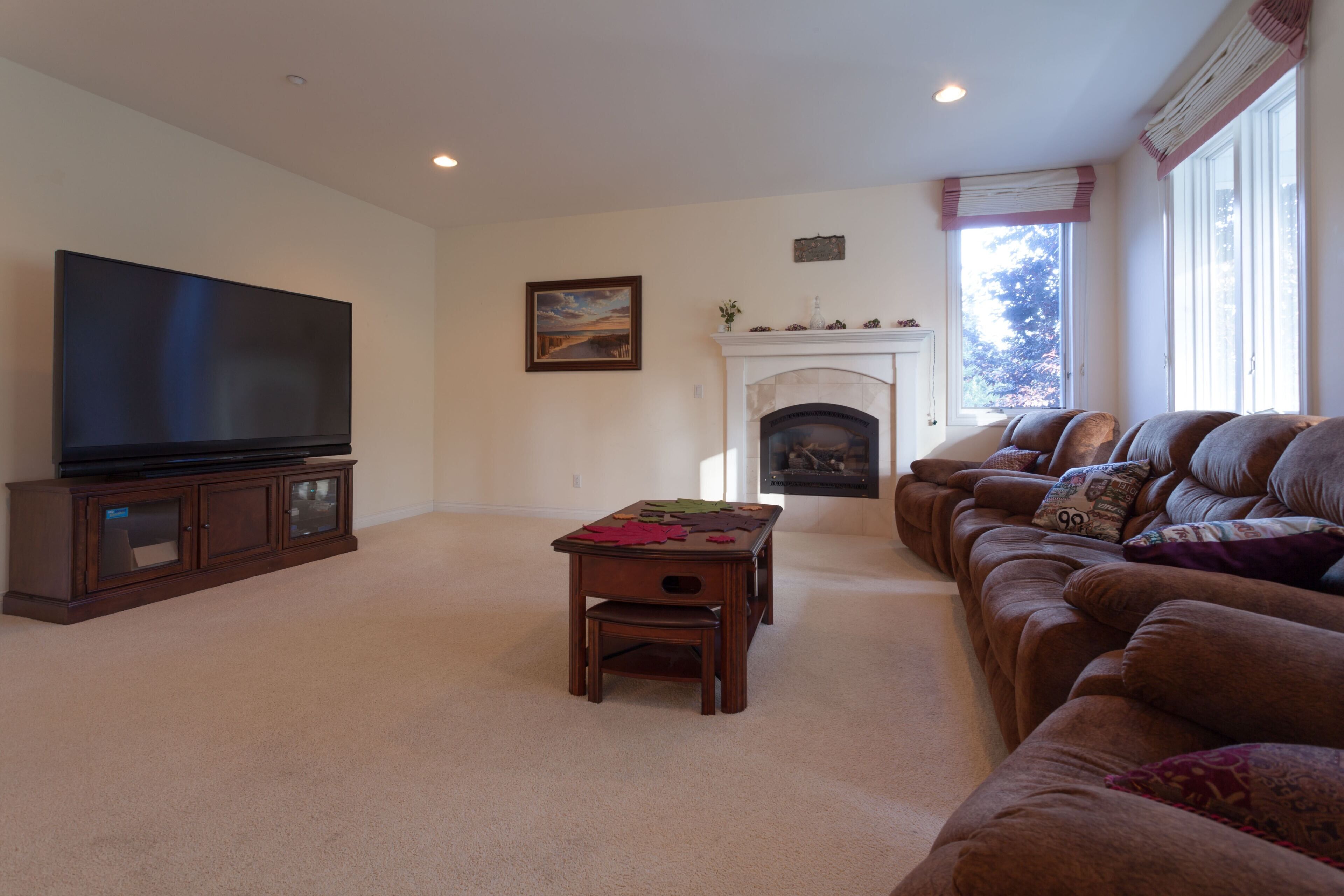 Perfect For Large Family Get Aways Or Your Gorgeous Ranch Style Wedding.