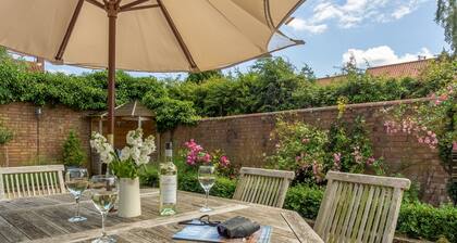 Sea Holly Cottage, Thornham, Norfolk