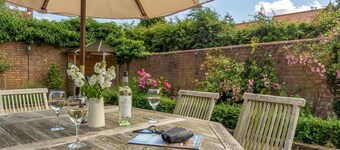 Sea Holly Cottage, Thornham, Norfolk