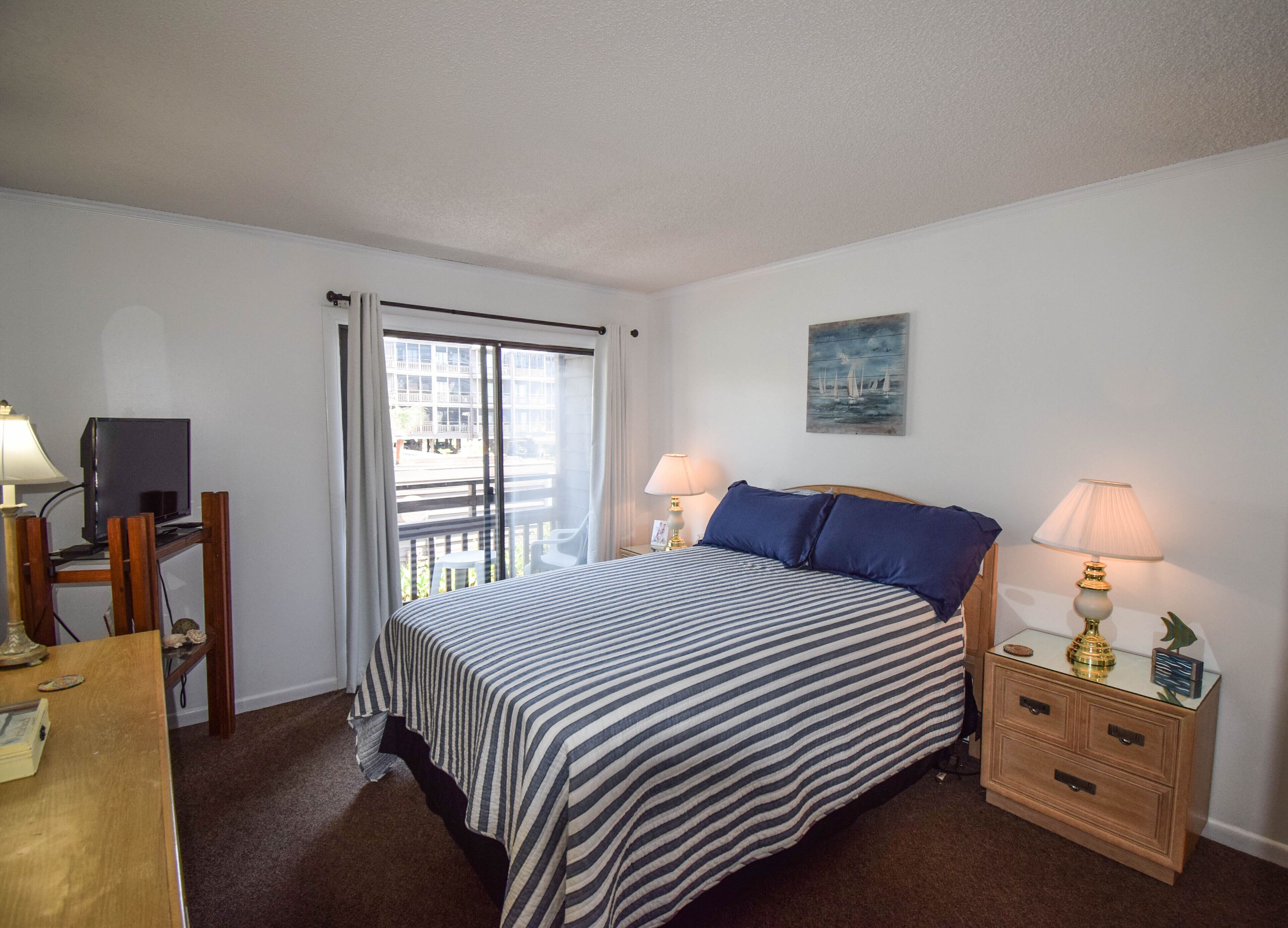 Tilghman Beach and Racquet Club Unit: 166! Across the street from the beach!