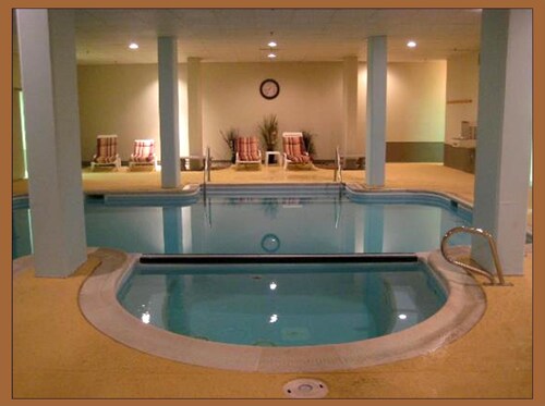 March Deals - Silvercreek Lodge! 2BDR/2Bath. Ski In/Out, Wifi, Pool, Hot Tub