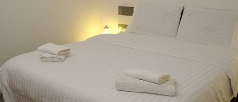 1 Schlafzimmer, Bügeleisen/Bügelbrett, kostenloses WLAN, Bettwäsche