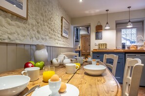 Dining - Yew Tree Cottage, Blakeney, Norfolk (Blakeney)