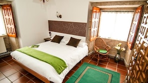 4 bedrooms