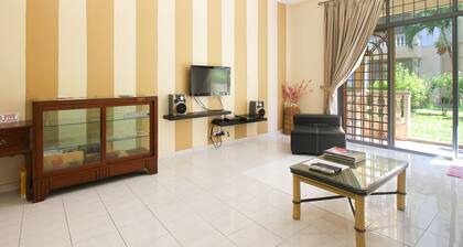 Puhdas ja tilava koti iloisille oleskeluille