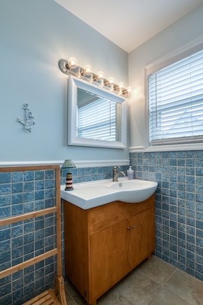 Bathtub, toilet paper - Beach Blessing South - 3BR Oceanfront Half Duplex with Mesmerizing Views! (North Topsail Beach)