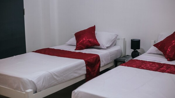 Quarto duplo conforto | Quartos à prova de som, camas extras/dobráveis (sobretaxa)