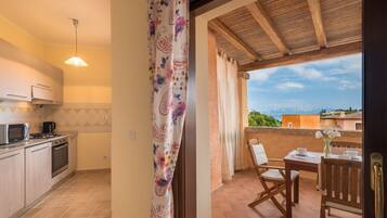 Frigorifero, microonde, forno, lavastoviglie