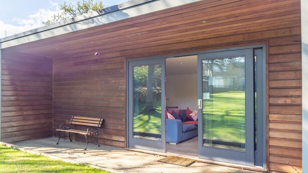 Terrace/patio - Ongar Lodge, Old Hunstanton, Norfolk (Hunstanton)