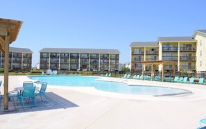 Pool - Aruba Sun - 1 BR Surf Condo - Great Views and Community Pool (Surf City)