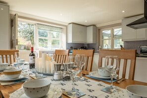 Dining - Lantern Cottage, Wells-next-the-Sea, Norfolk (Wells-next-the-Sea)