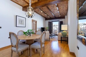 Nicht klassifiziertes Bild, 5 von 17, Schaltfläche