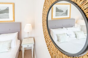 4 bedrooms, WiFi, bed sheets - Winchelsea, Brancaster, Norfolk (Brancaster)