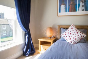 3 dormitorios, cuna de viaje, wifi gratis y ropa de cama