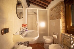 Bathroom - Villa San Giorgio, Relax and Countryside (Montemurlo)