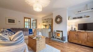 Living area - Sleepy Gull, Old Hunstanton, Norfolk (Hunstanton)