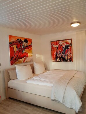 1 habitación y ropa de cama 