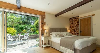 The Old Cow Shed, Pott Row, Norfolk